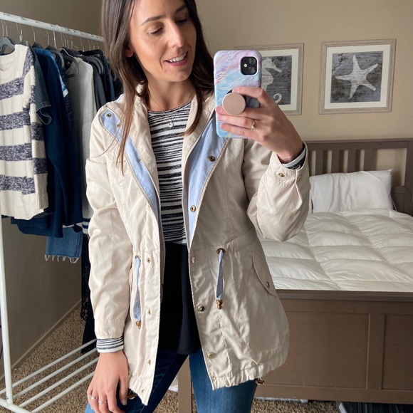 Laundry By Shelli Segal Jackets & Blazers - Laundry by Shelli Segal hooded jacket